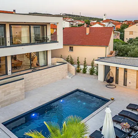 Holiday home Lovely In Bibinje