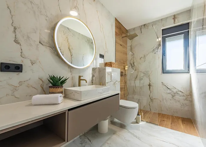 Lovely In Vikendica *