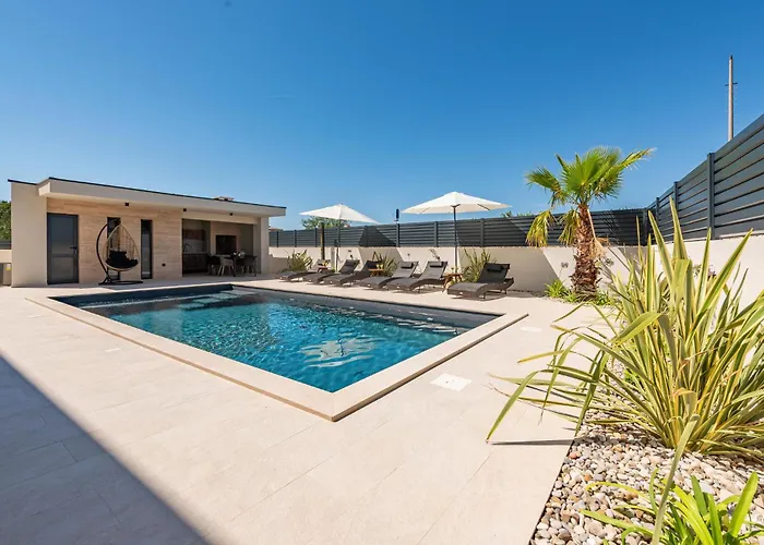 Lovely In Дом отдыха